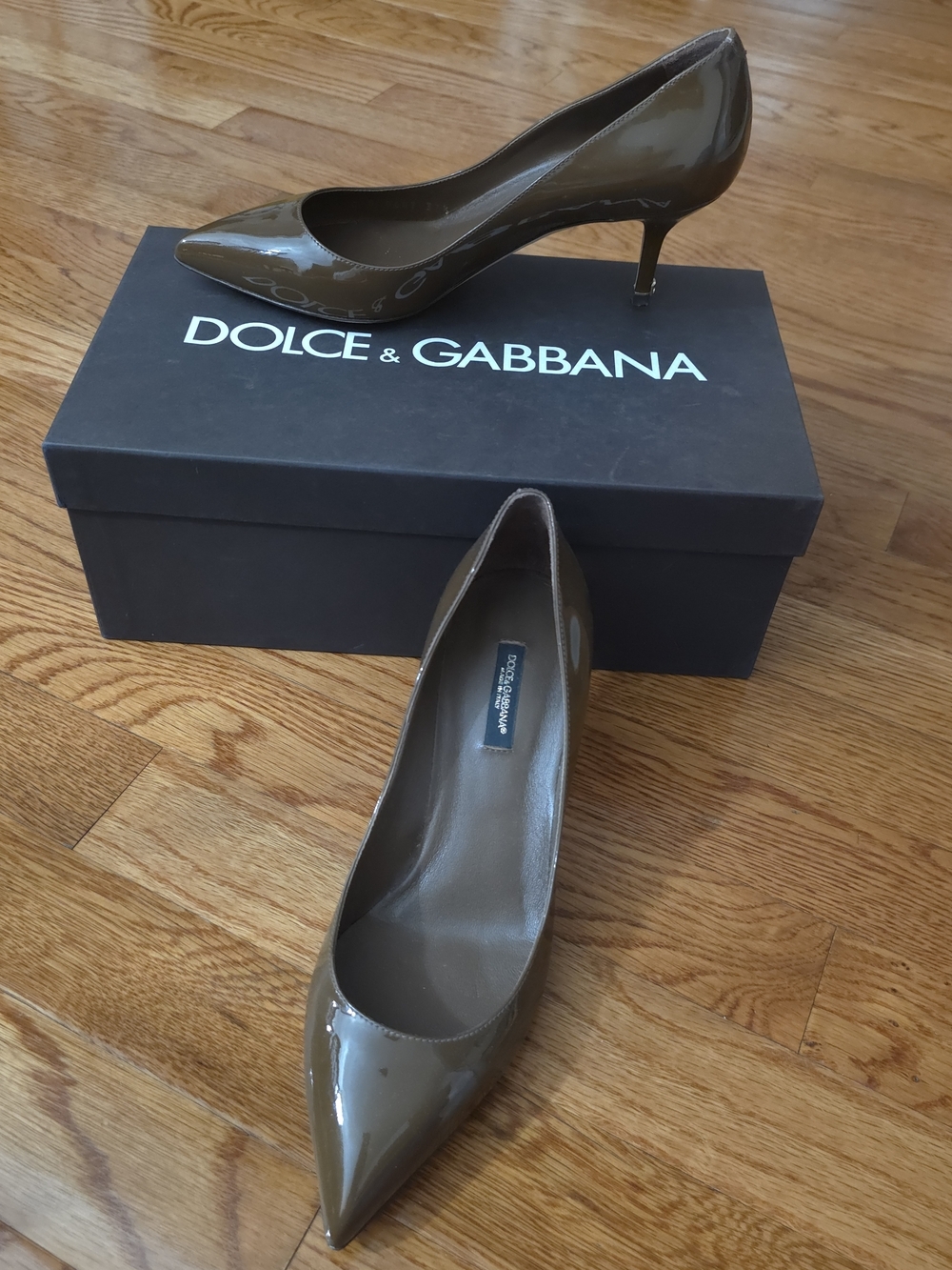 Dolce & Gabbana Olive Patent Pointed-Toe Pumps - High Shine